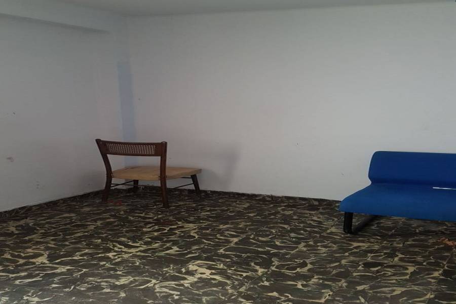 Valencia,Valencia,España,3 Bedrooms Bedrooms,1 BañoBathrooms,Apartamentos,4368