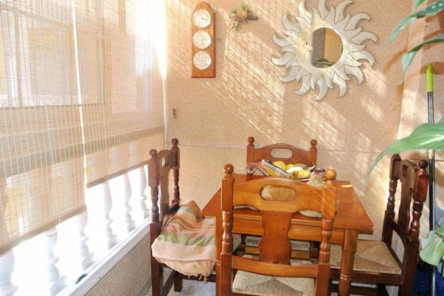 Torrevieja,Alicante,España,2 Bedrooms Bedrooms,1 BañoBathrooms,Atico,39198