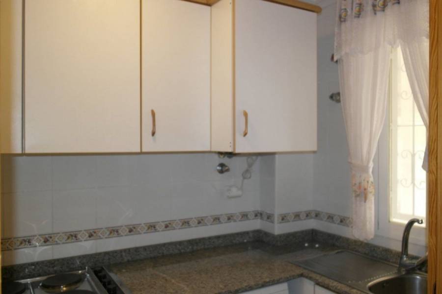 Torrevieja,Alicante,España,2 Bedrooms Bedrooms,1 BañoBathrooms,Bungalow,39199