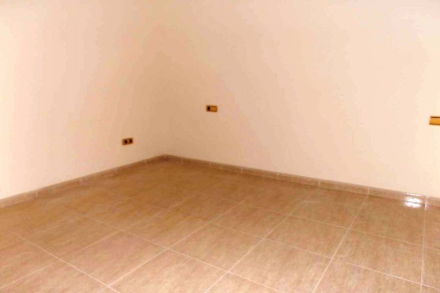 Valencia,Valencia,España,4 Bedrooms Bedrooms,2 BathroomsBathrooms,Casas,4374