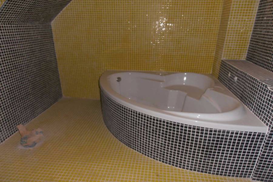 Valencia,Valencia,España,4 Bedrooms Bedrooms,2 BathroomsBathrooms,Casas,4374