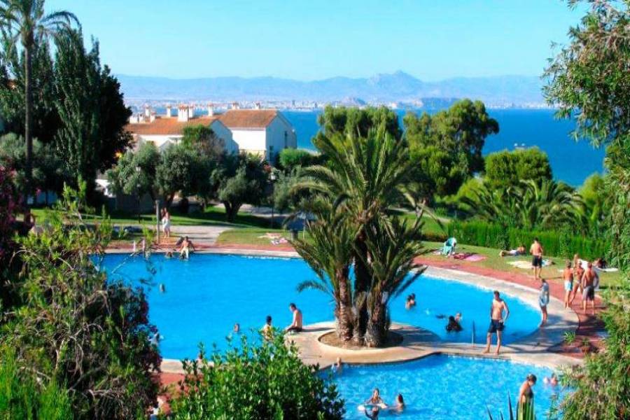 Gran alacant,Alicante,España,5 Bedrooms Bedrooms,3 BathroomsBathrooms,Bungalow,39285