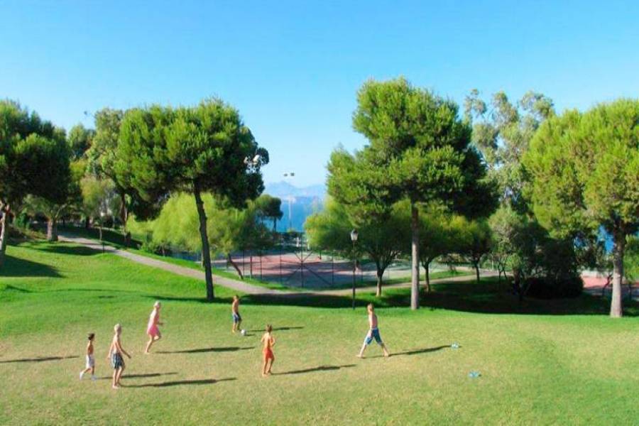 Gran alacant,Alicante,España,5 Bedrooms Bedrooms,3 BathroomsBathrooms,Bungalow,39285