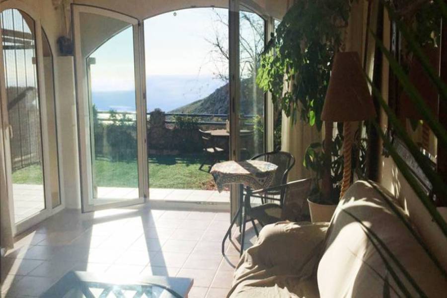 Gran alacant,Alicante,España,4 Bedrooms Bedrooms,2 BathroomsBathrooms,Bungalow,39299