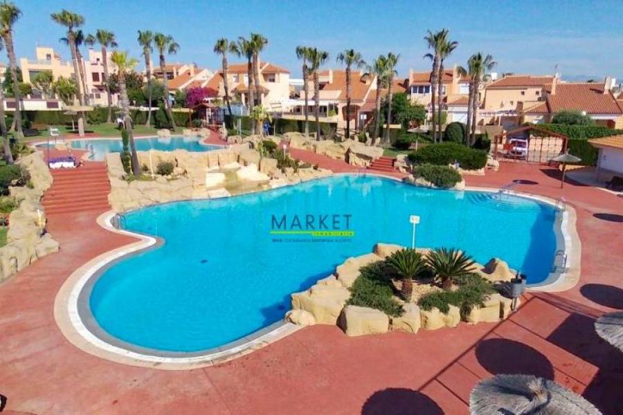 Gran alacant,Alicante,España,3 Bedrooms Bedrooms,2 BathroomsBathrooms,Bungalow,39325