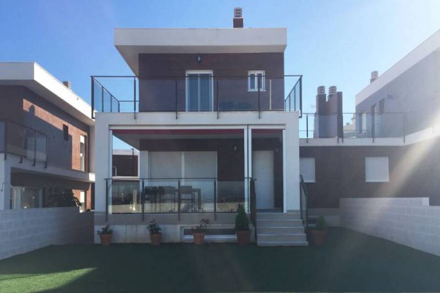 Gran alacant,Alicante,España,3 Bedrooms Bedrooms,2 BathroomsBathrooms,Chalets,39346