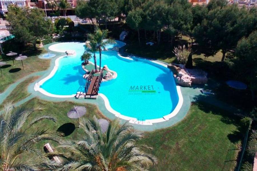 Gran alacant,Alicante,España,3 Bedrooms Bedrooms,2 BathroomsBathrooms,Chalets,39364
