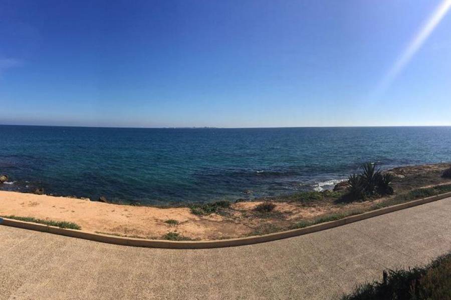Santa Pola,Alicante,España,5 Bedrooms Bedrooms,4 BathroomsBathrooms,Chalets,39378