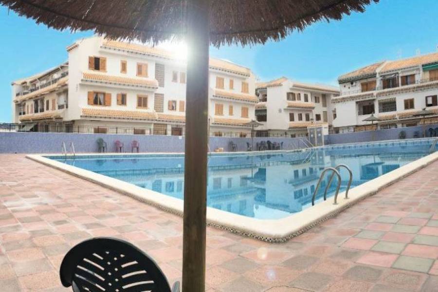 Santa Pola,Alicante,España,2 Bedrooms Bedrooms,1 BañoBathrooms,Bungalow,39382