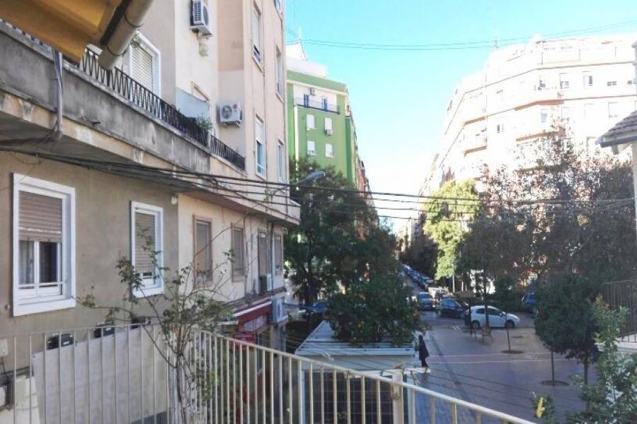 Valencia,Valencia,España,3 Bedrooms Bedrooms,2 BathroomsBathrooms,Casas,4394