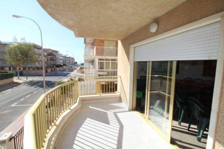 Santa Pola,Alicante,España,3 Bedrooms Bedrooms,2 BathroomsBathrooms,Apartamentos,39478