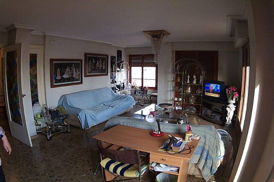 Elche,Alicante,España,3 Bedrooms Bedrooms,2 BathroomsBathrooms,Apartamentos,39481