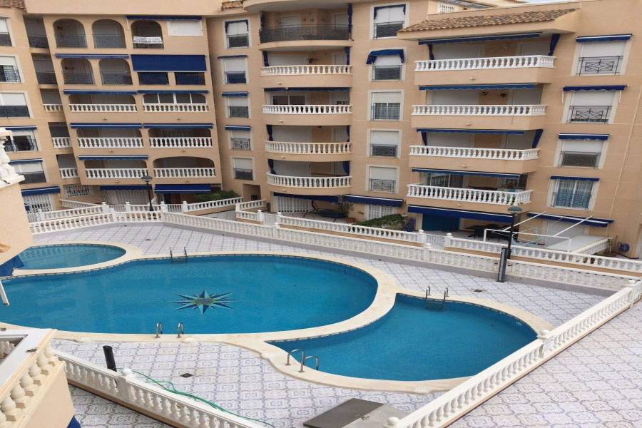 Santa Pola,Alicante,España,2 Bedrooms Bedrooms,1 BañoBathrooms,Apartamentos,39495