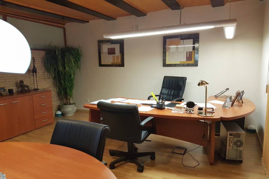 Valencia,Valencia,España,4 Bedrooms Bedrooms,2 BathroomsBathrooms,Fincas-Villas,4402