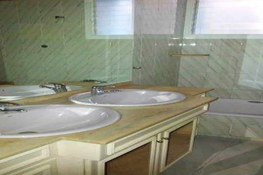 Elche,Alicante,España,4 Bedrooms Bedrooms,2 BathroomsBathrooms,Apartamentos,39511