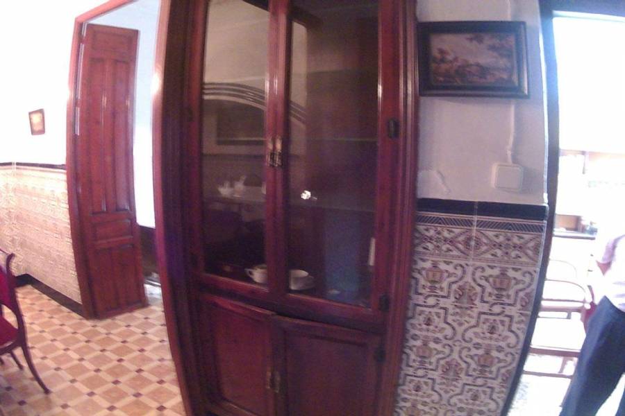 Elche,Alicante,España,6 Bedrooms Bedrooms,2 BathroomsBathrooms,Dúplex,39513