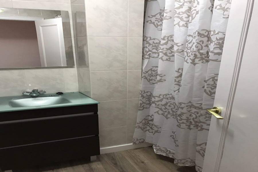 Elche,Alicante,España,3 Bedrooms Bedrooms,2 BathroomsBathrooms,Apartamentos,39516