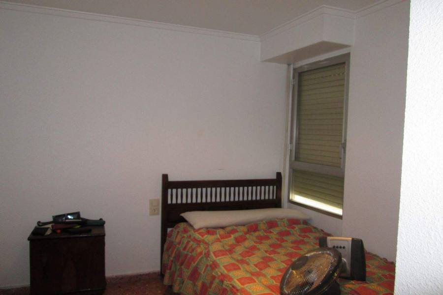 Elche,Alicante,España,4 Bedrooms Bedrooms,2 BathroomsBathrooms,Apartamentos,39527