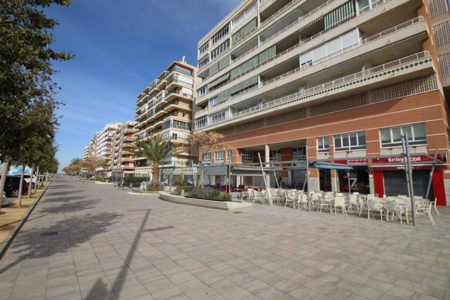 Santa Pola,Alicante,España,2 Bedrooms Bedrooms,2 BathroomsBathrooms,Apartamentos,39558