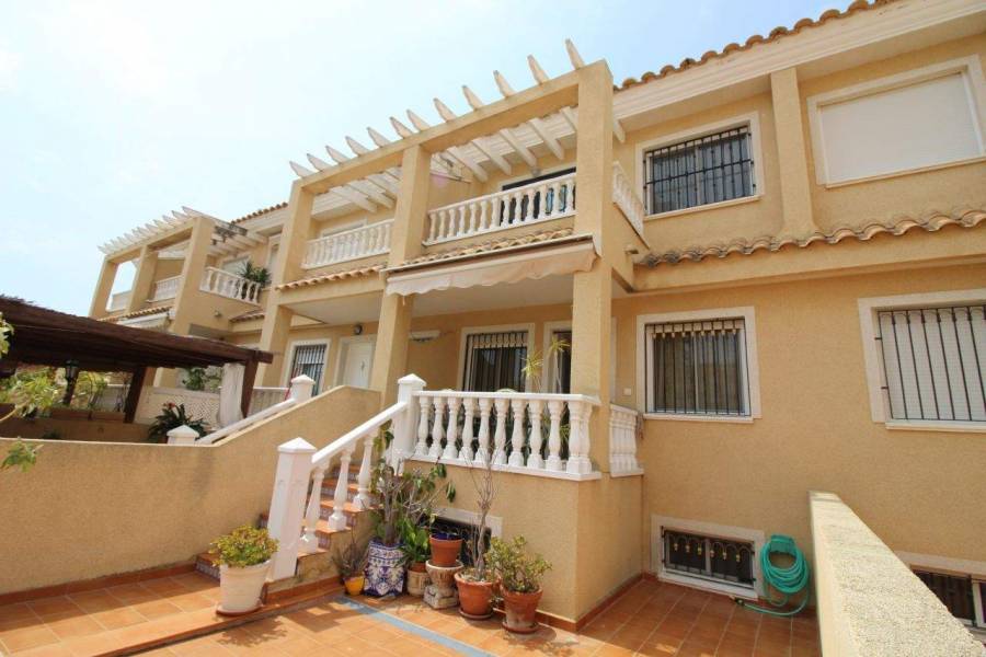 Santa Pola,Alicante,España,4 Bedrooms Bedrooms,2 BathroomsBathrooms,Dúplex,39563