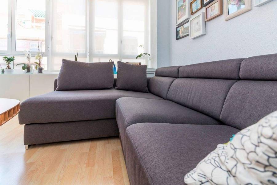Alicante,Alicante,España,2 Bedrooms Bedrooms,1 BañoBathrooms,Apartamentos,39674