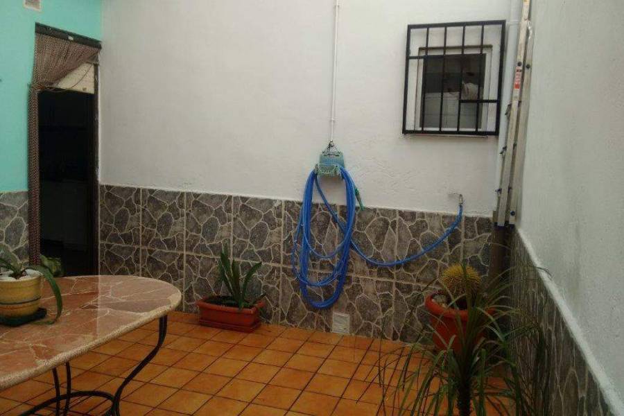 Alcoy-Alcoi,Alicante,España,4 Bedrooms Bedrooms,2 BathroomsBathrooms,Adosada,39691