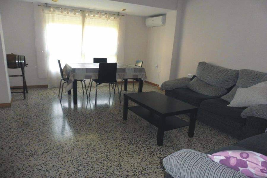 Alcoy-Alcoi,Alicante,España,4 Bedrooms Bedrooms,2 BathroomsBathrooms,Apartamentos,39692