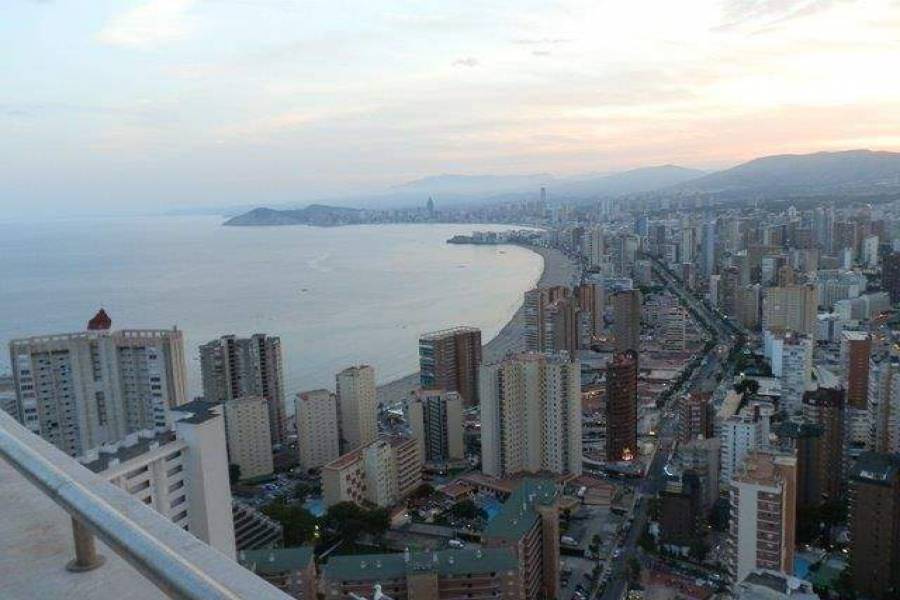 Benidorm,Alicante,España,3 Bedrooms Bedrooms,2 BathroomsBathrooms,Apartamentos,39730