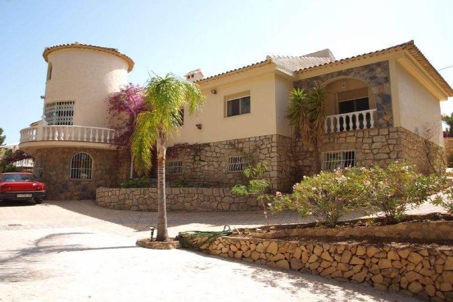 Alfaz del Pi,Alicante,España,5 Bedrooms Bedrooms,4 BathroomsBathrooms,Chalets,39744