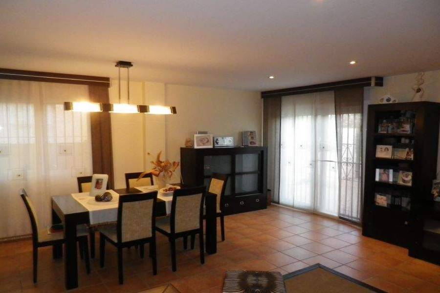La Nucia,Alicante,España,3 Bedrooms Bedrooms,3 BathroomsBathrooms,Casas,39746