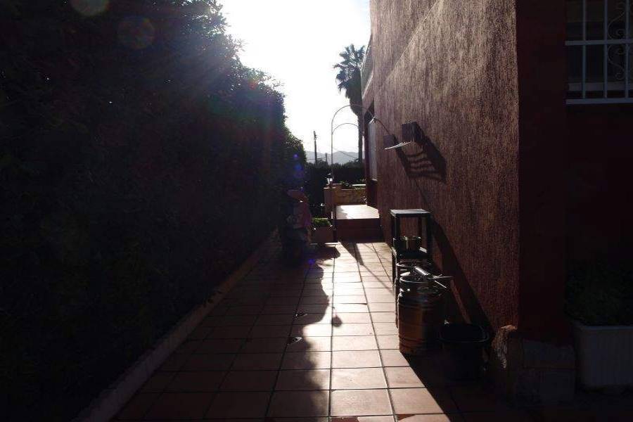 La Nucia,Alicante,España,3 Bedrooms Bedrooms,1 BañoBathrooms,Casas,39771