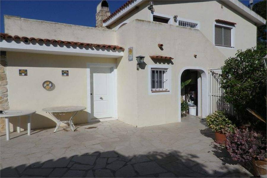 La Nucia,Alicante,España,5 Bedrooms Bedrooms,3 BathroomsBathrooms,Chalets,39774