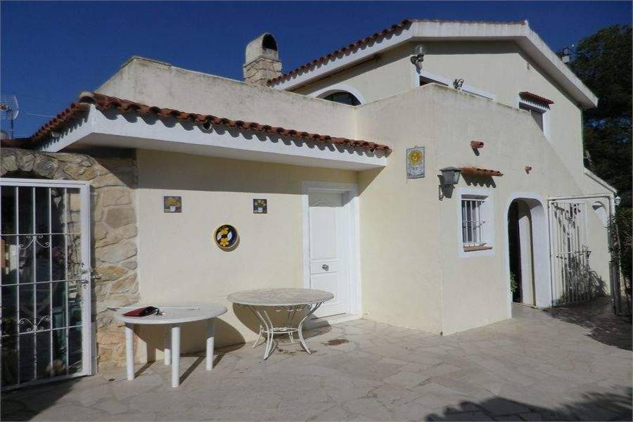 La Nucia,Alicante,España,5 Bedrooms Bedrooms,3 BathroomsBathrooms,Chalets,39774