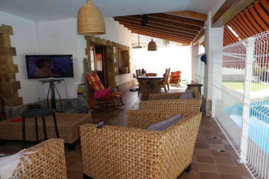 Benidorm,Alicante,España,6 Bedrooms Bedrooms,4 BathroomsBathrooms,Chalets,39775