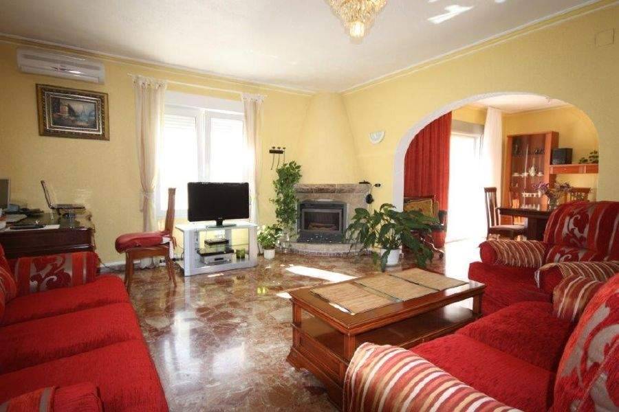 Alfaz del Pi,Alicante,España,6 Bedrooms Bedrooms,3 BathroomsBathrooms,Casas,39781