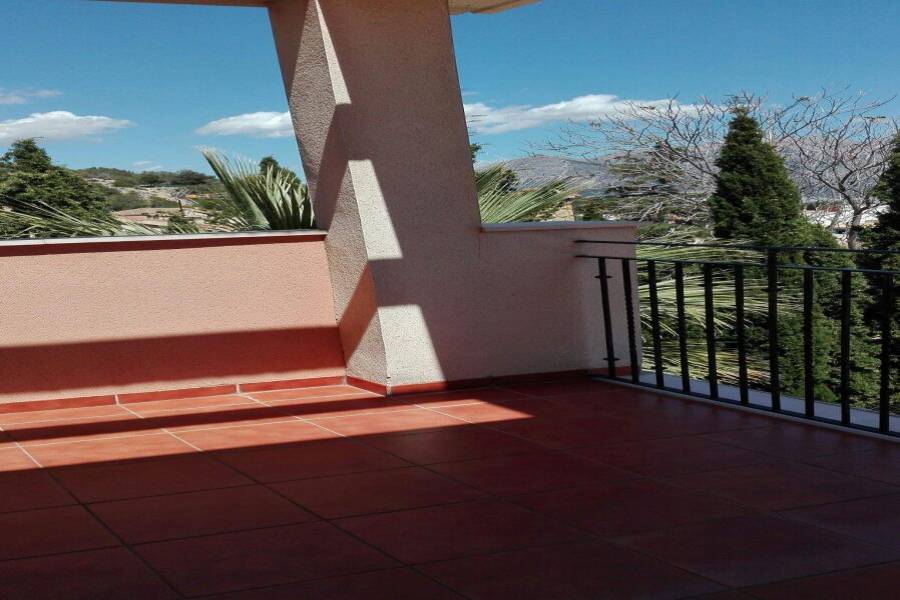 La Nucia,Alicante,España,5 Bedrooms Bedrooms,3 BathroomsBathrooms,Casas,39784