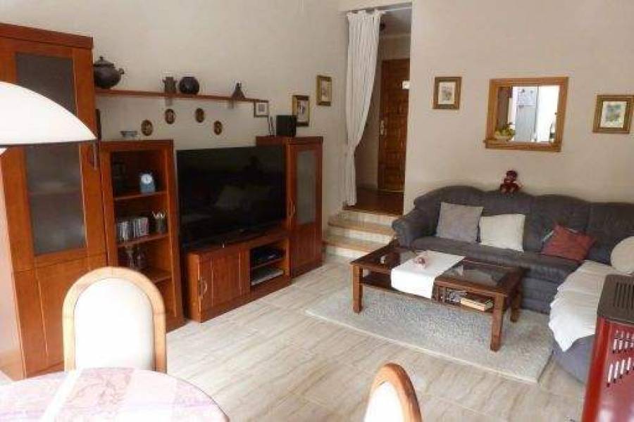 La Nucia,Alicante,España,4 Bedrooms Bedrooms,3 BathroomsBathrooms,Casas,39786