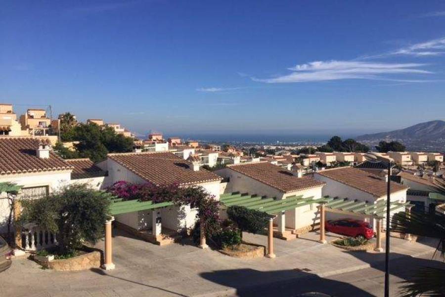 La Nucia,Alicante,España,4 Bedrooms Bedrooms,2 BathroomsBathrooms,Chalets,39794