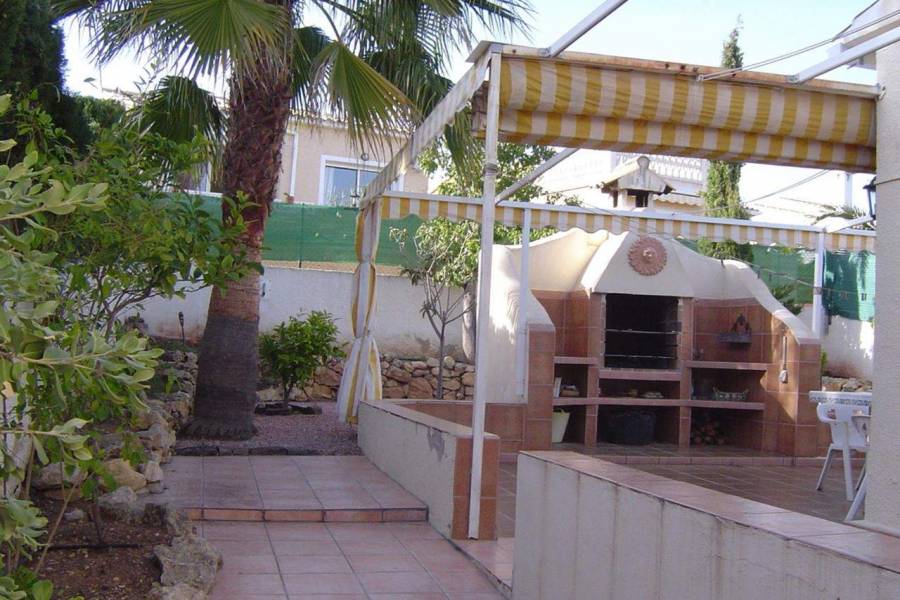 La Nucia,Alicante,España,2 Bedrooms Bedrooms,1 BañoBathrooms,Chalets,39797