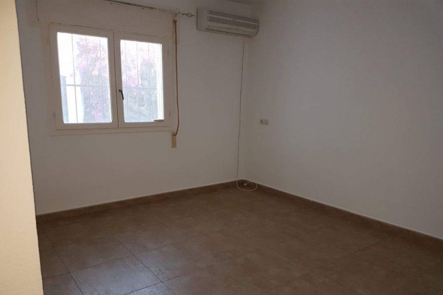 La Nucia,Alicante,España,3 Bedrooms Bedrooms,2 BathroomsBathrooms,Chalets,39809