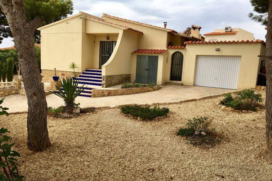 La Nucia,Alicante,España,2 Bedrooms Bedrooms,1 BañoBathrooms,Chalets,39811