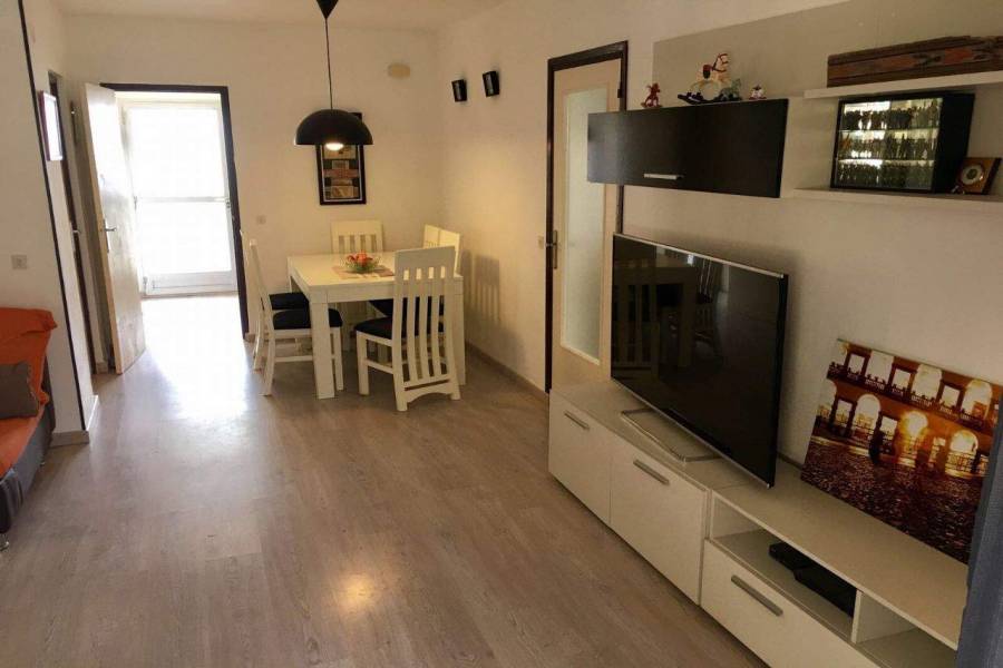 La Nucia,Alicante,España,2 Bedrooms Bedrooms,1 BañoBathrooms,Chalets,39811