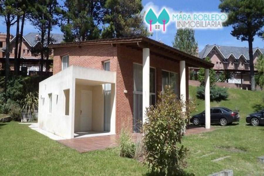 Pinamar,Buenos Aires,Argentina,3 Bedrooms Bedrooms,2 BathroomsBathrooms,Casas,AV SHAW,4428
