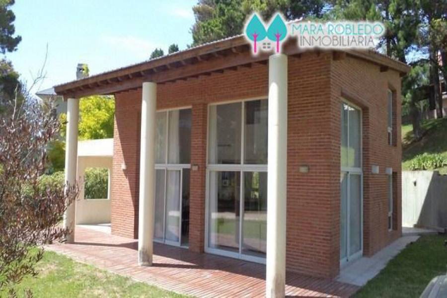 Pinamar,Buenos Aires,Argentina,3 Bedrooms Bedrooms,2 BathroomsBathrooms,Casas,AV SHAW,4428