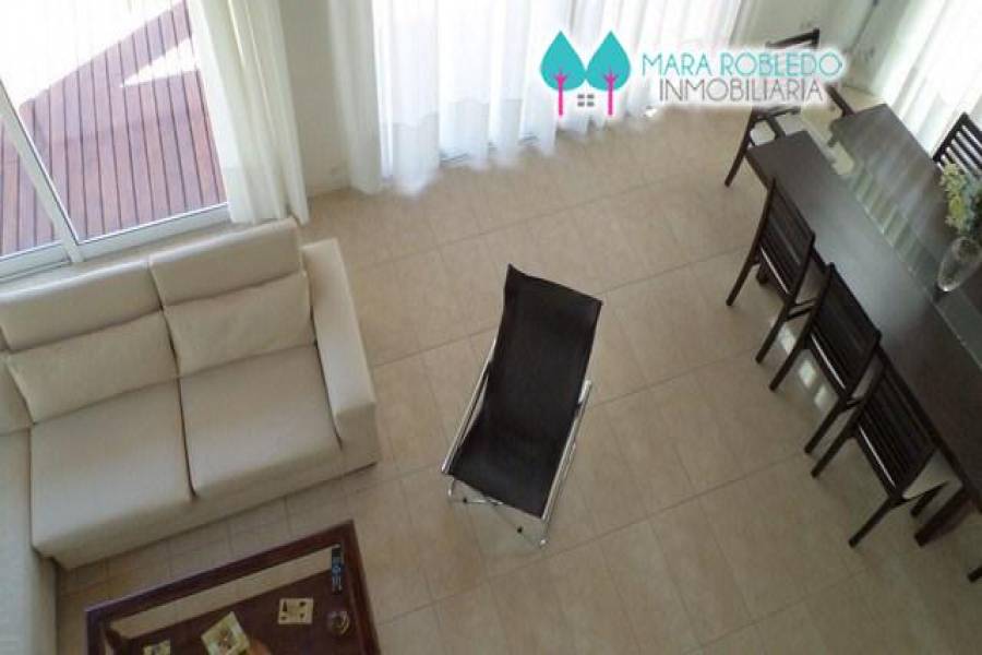 Pinamar,Buenos Aires,Argentina,3 Bedrooms Bedrooms,2 BathroomsBathrooms,Casas,AV SHAW,4428