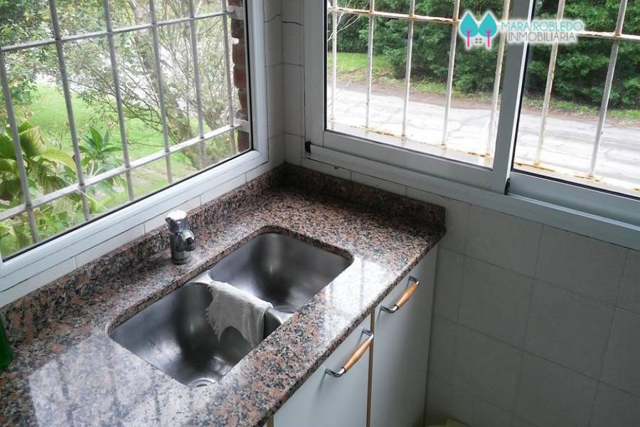 Pinamar,Buenos Aires,Argentina,2 Bedrooms Bedrooms,2 BathroomsBathrooms,Casas,BUEN ORDEN,4429