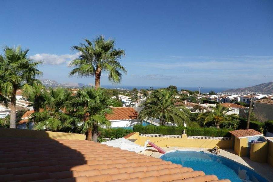 La Nucia,Alicante,España,5 Bedrooms Bedrooms,3 BathroomsBathrooms,Casas,39845