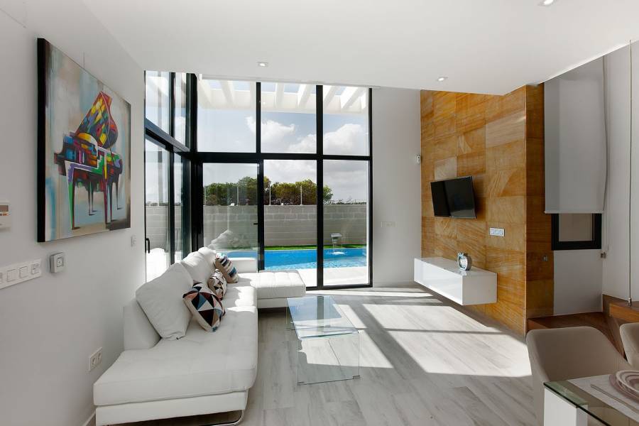 Orihuela,Alicante,España,3 Bedrooms Bedrooms,3 BathroomsBathrooms,Chalets,39849