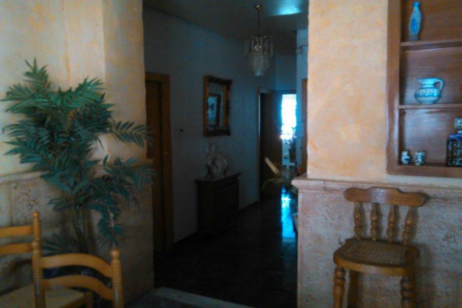 Crevillente,Alicante,España,3 Bedrooms Bedrooms,1 BañoBathrooms,Adosada,39862