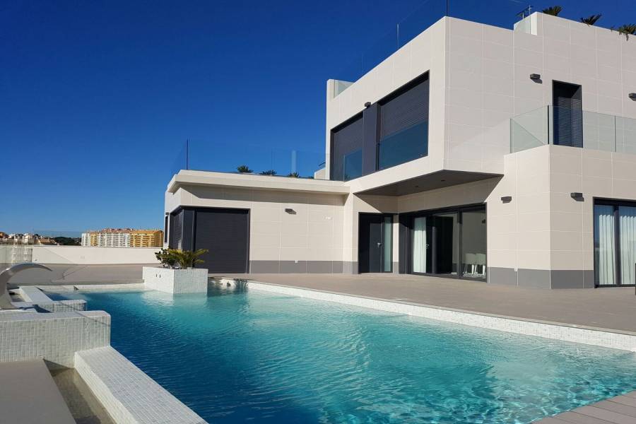Orihuela,Alicante,España,3 Bedrooms Bedrooms,5 BathroomsBathrooms,Chalets,39868